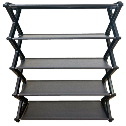 Étagère à chaussures noire vide, avec renforts latéraux en X.